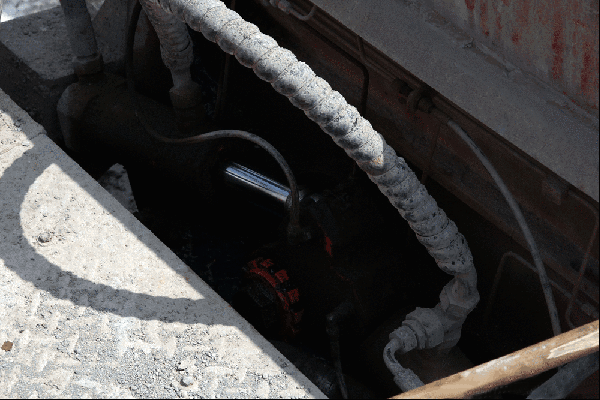 泵車、混凝土泵、混凝土