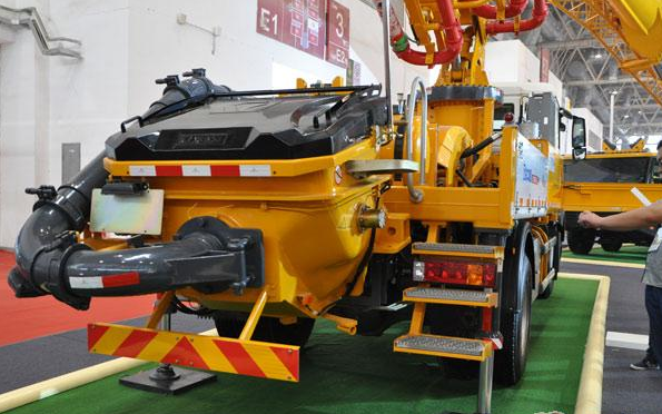 HB26K混凝土泵車(chē) HB26K混凝土泵車(chē)