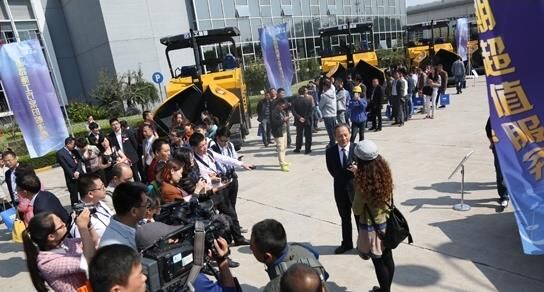 王民,機械,道路 王民,機械,道路