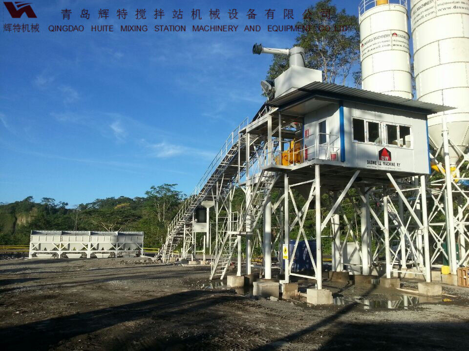 輝特混凝土攪拌站HZS90攪拌臂布置合理，攪拌性能強(qiáng)