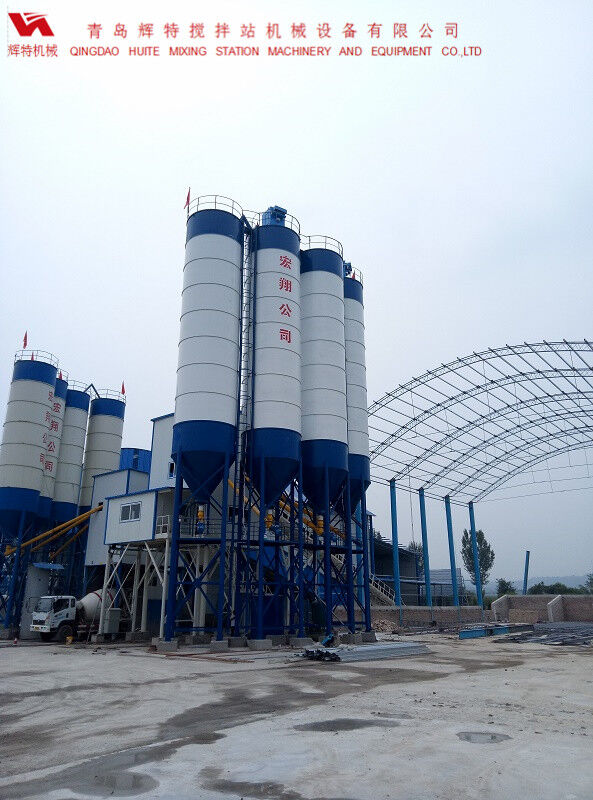 輝特混凝土攪拌站HZS120---直觀的操作畫(huà)面，簡(jiǎn)單易懂