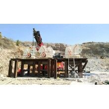 超細磨粉機多少錢，把石頭磨成粉可行嗎