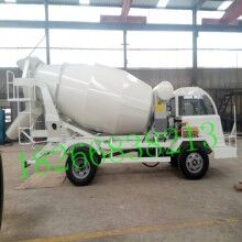 湖北鐘祥智能系統(tǒng)自上料攪拌車(chē) 3-4.5方混凝土攪拌車(chē)